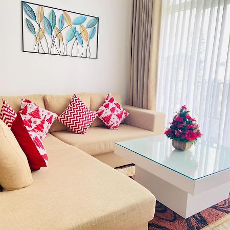 Grand Winterberry - Lake View Luxury Residence 努沃勒埃利耶 外观 照片