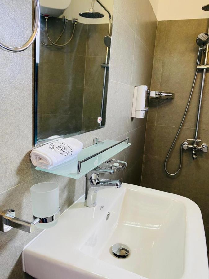 Grand Winterberry - Lake View Luxury Residence 努沃勒埃利耶 外观 照片