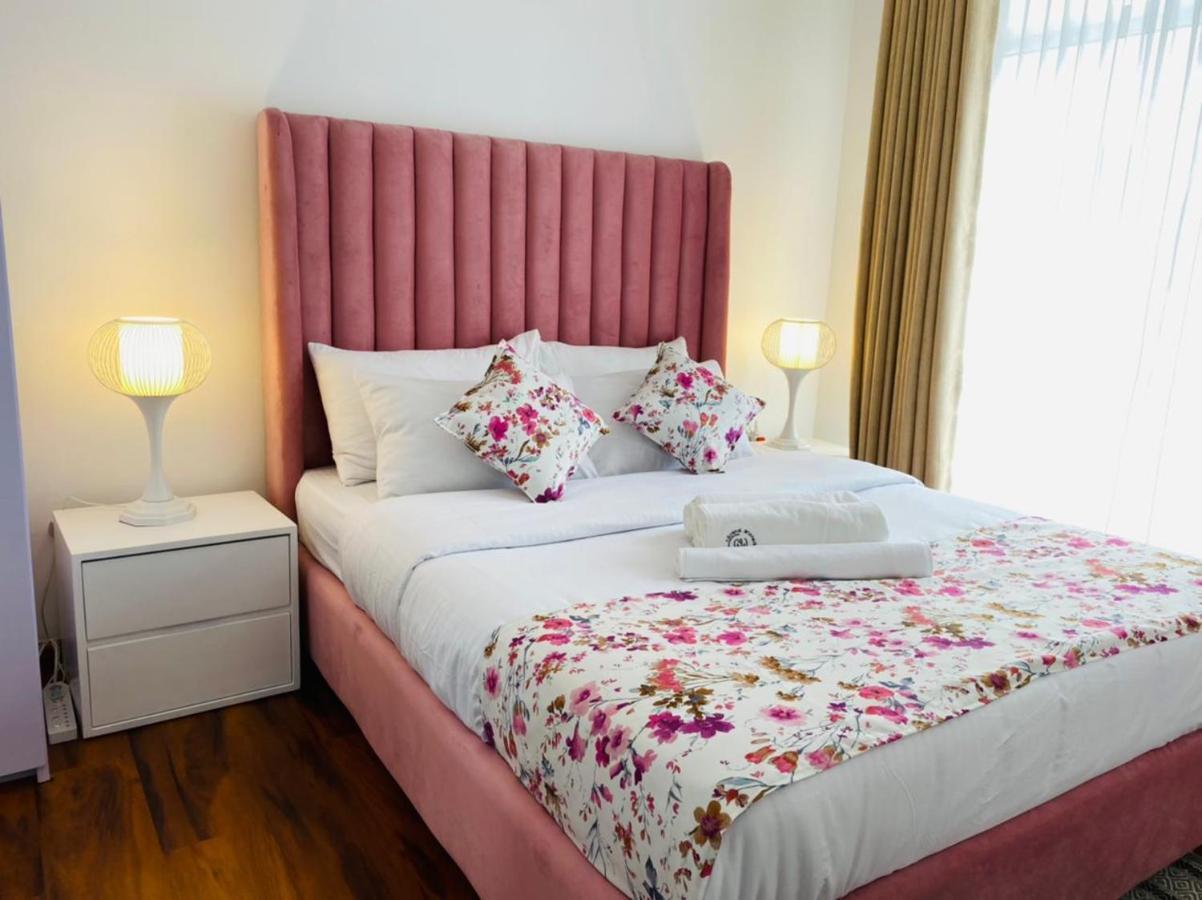 Grand Winterberry - Lake View Luxury Residence 努沃勒埃利耶 外观 照片